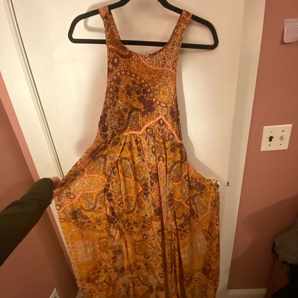 Stunning dress for any occasion!